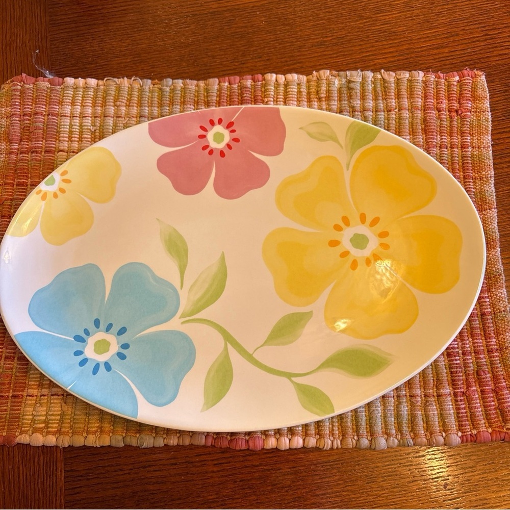 Fresh Decor Flower Platter 16” x 11”